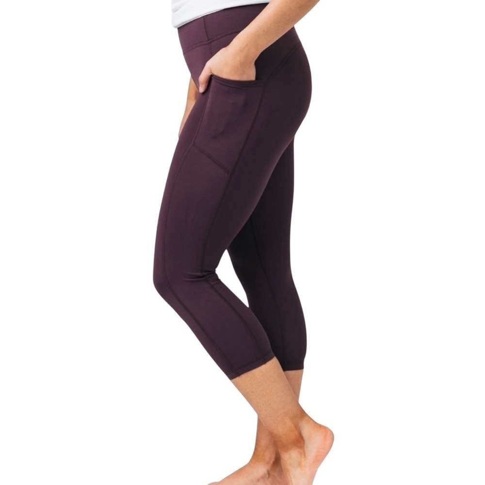 Zyia Active Women's Size 14-16 Brilliant High Rise Capri Leggings Burgundy